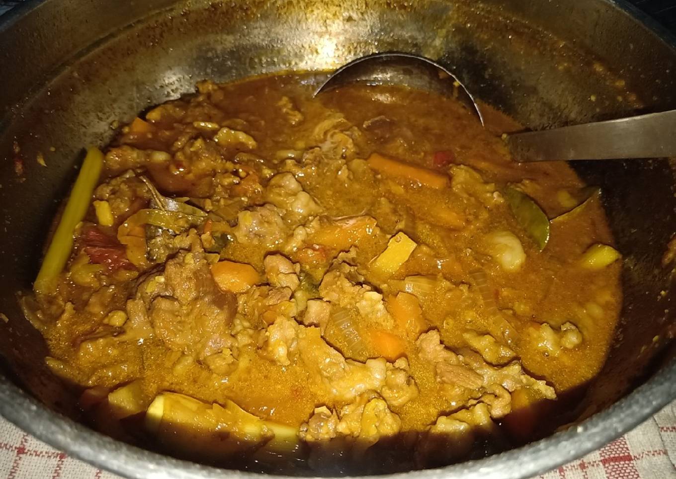 Resep Bistik Daging Sapi Simple 💖 yang Enak Banget - Resep Sapi Maknyos