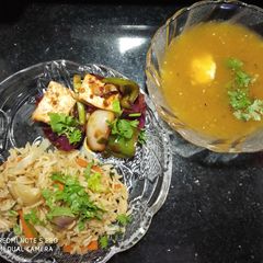 A picture of Chinese platter.