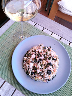 Una foto de Ensalada marina de arroz