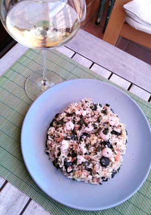 Una foto de Ensalada marina de arroz