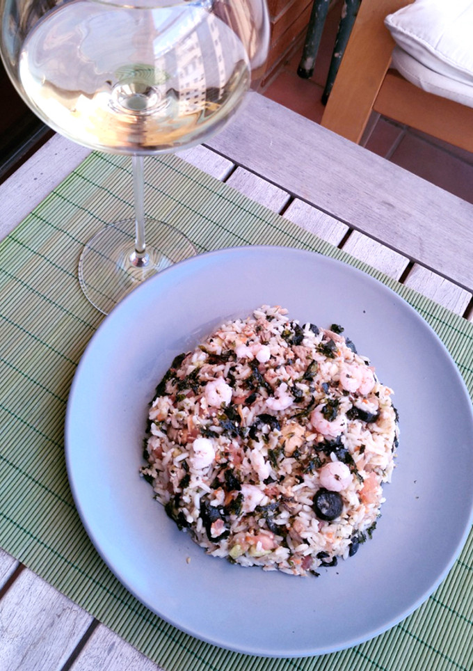 Una foto de Ensalada marina de arroz