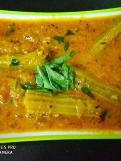 முருங்கைக்காய் கறி செய்முறை முக்கிய புகைப்படம்