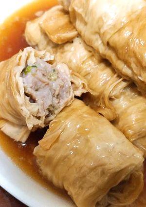 【家常菜】腐皮豬肉捲(電鍋料理) 的食譜成品照片