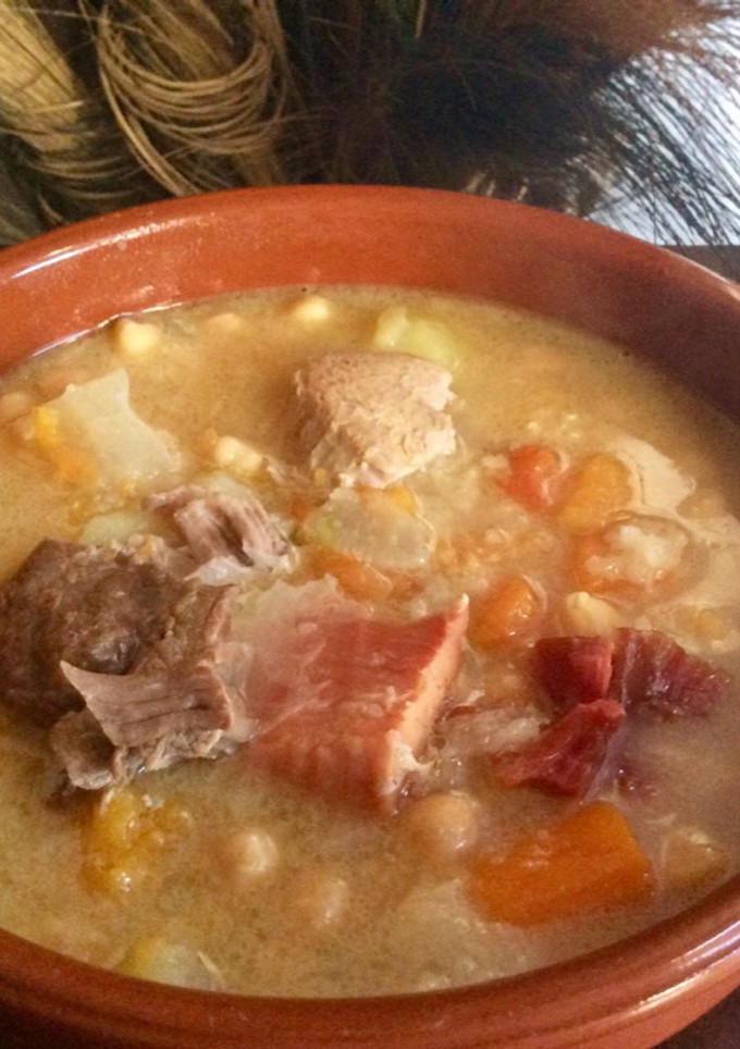 Una foto de Puchero andaluz 🍲🥄