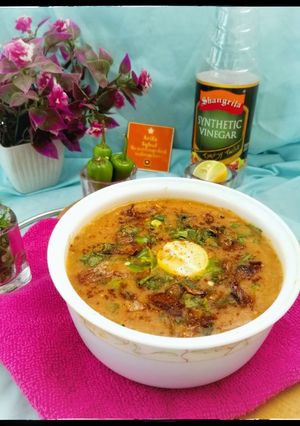 A picture of Chicken Haleem.