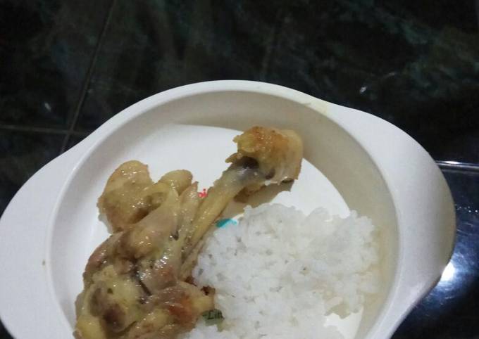 Cara Gampang Menyiapkan MPASI ayam goreng kaya lemak Anti Gagal