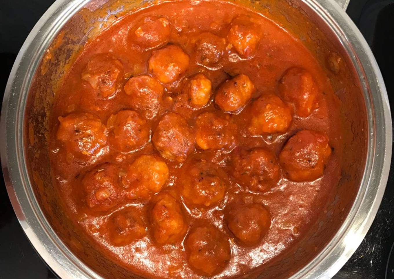 Albóndigas con tomate