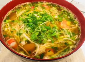 Hình của món Canh tôm bí đỏ tại Tokyo.