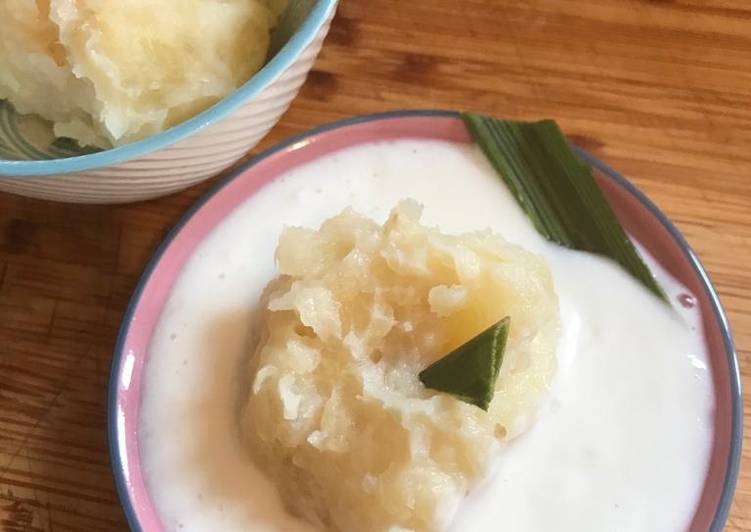 Easy Way to Cook Appetizing Cassava with coconut sauce - Vegan friendly