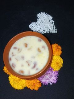 साबुदाणा खीर (Sabudana kheer recipe in marathi) रेसिपी चे मुख्य फोटो 