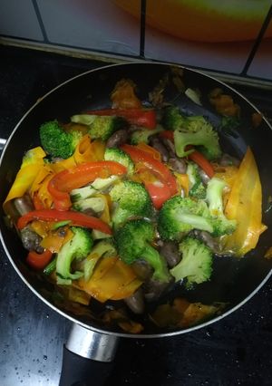 Hình của món Rau củ xào tim gà.