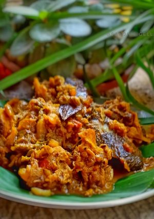 মাছের মাথা দিয়ে বাঁধাকপির ঘন্ট (macher matha diye bandhakopir ghonto recipe in Bengali) রেসিপির প্রধান ছবি