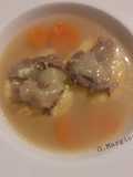 Gnocchi alla romana in brodo di carne con caciocavallo