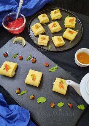 A picture of Caramelized Pineapple stuffed Sweet Cheese Roll.