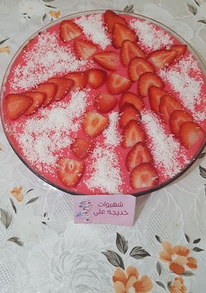 صورة لوصفة كيك بالفلون الفريز لذة لا تقاوم