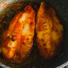 A picture of Simple fried fish.