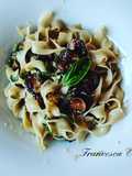 Pasta al limone e pepe alla carrettiera con zucchine fritte