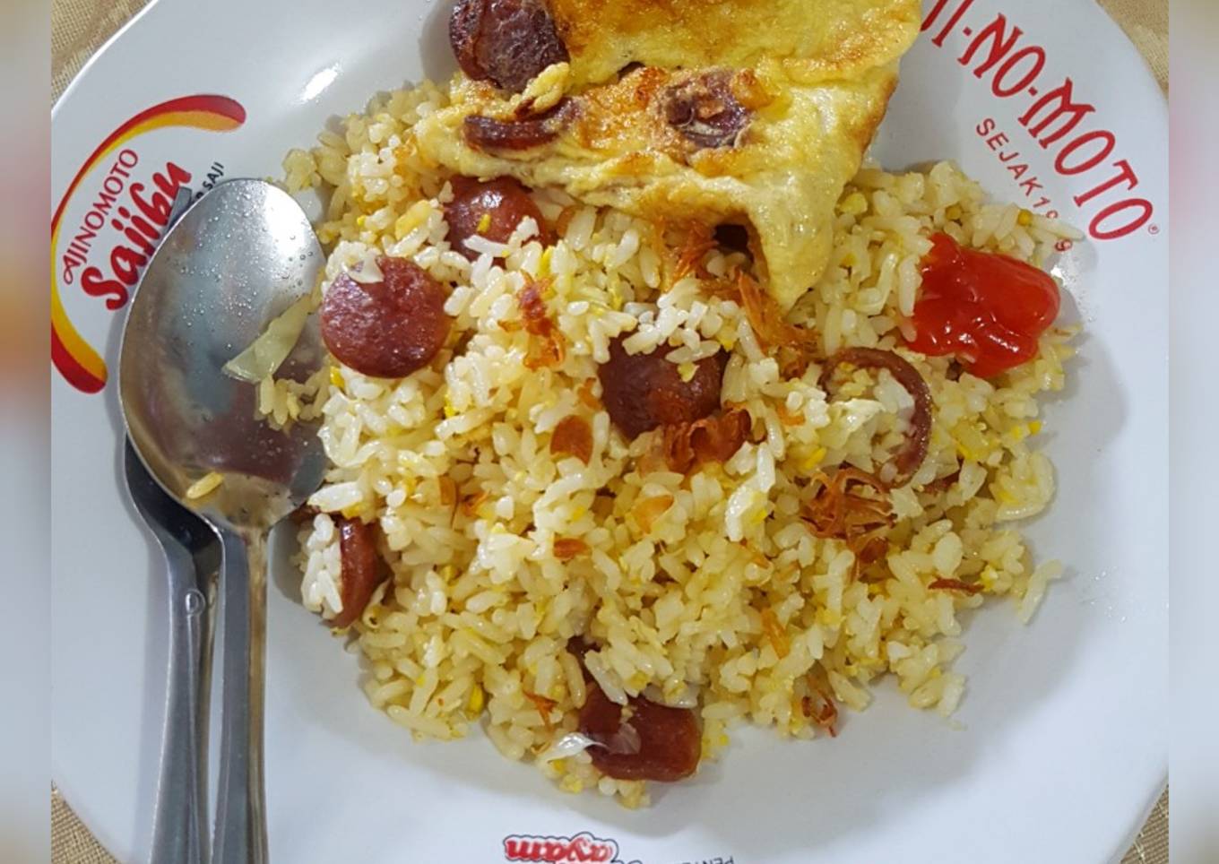 Nasgor cabe hijau pakai lapchiong(non halal)