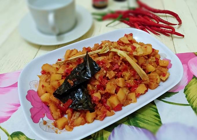 Resep Sambal Goreng Kentang Oleh Resti Nurapiani Cookpad