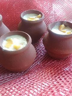 મેંગો મલાઈ લસ્સી (Mango malai lassi recipe in gujrati) રેસીપી મુખ્ય ફોટો