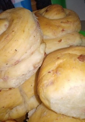 Una foto de Pan Saborizado con Chorizo