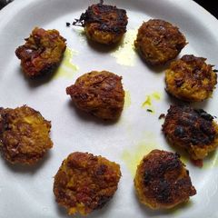 A picture of Bottle gourd fritters.