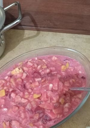 صورة لوصفة سلطة فواكه مشكلة 🍒🍓