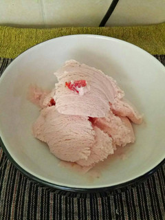 Foto resep Strawberry Yogurt Ice Cream