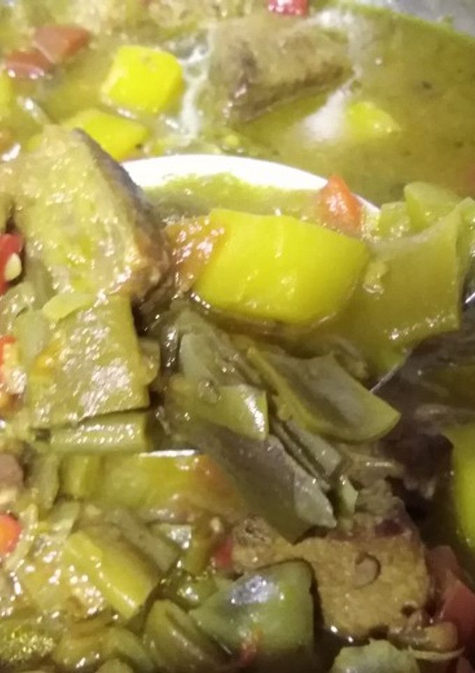 Una foto de Ragú de ternera con alcachofas