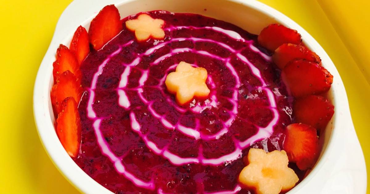 Resep Mpasi strawberry rolled oat with dragon fruit sauce oleh