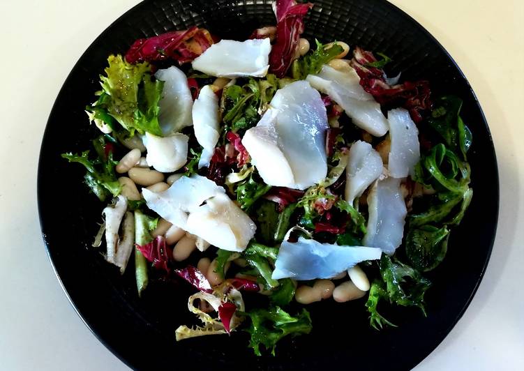 Ensalada de lascas de bacalao