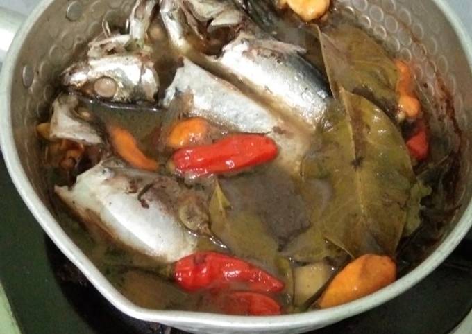 Resep Pindang Asem Ikan Layang Oleh Mamah Ali Cookpad