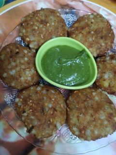 साबूदाना वड़ा (sabudana vada recipe in Hindi) रेसिपी मुख्य फोटो