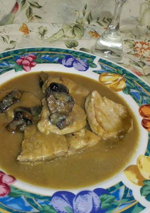 Una foto de Solomillo de cerdo en salsa '' como yo se''