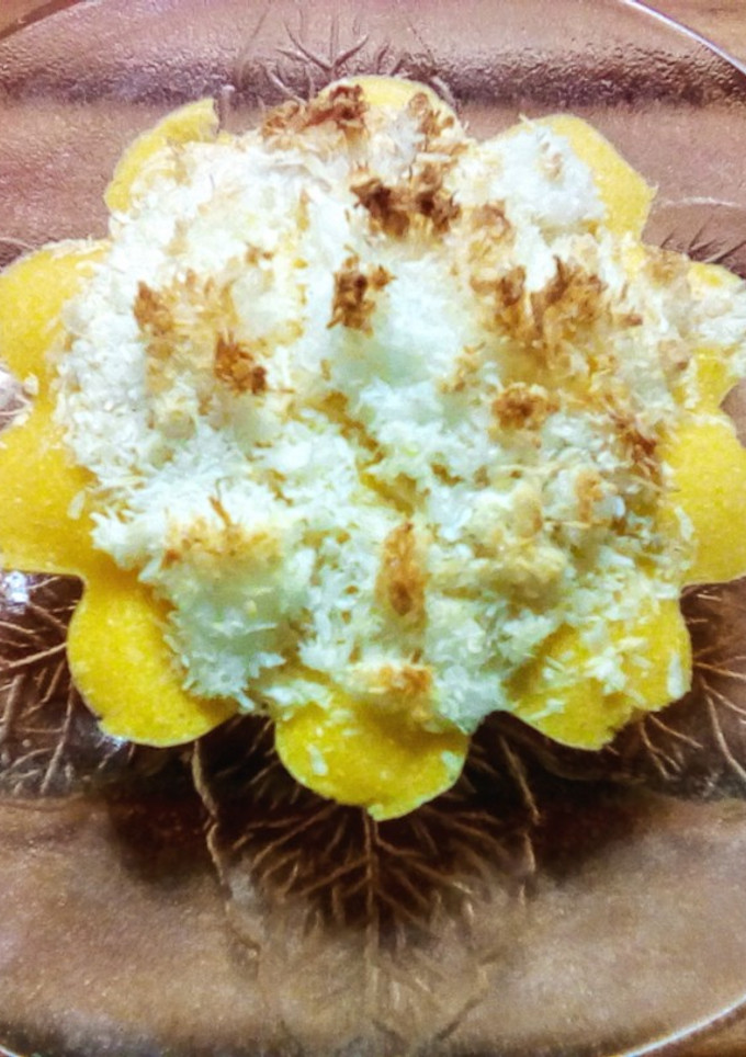 Una foto de Pastelitos de maíz coronados de coco 🌽👑🥥