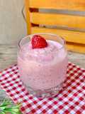 Smoothies Raspberry Oatmilk Beku
