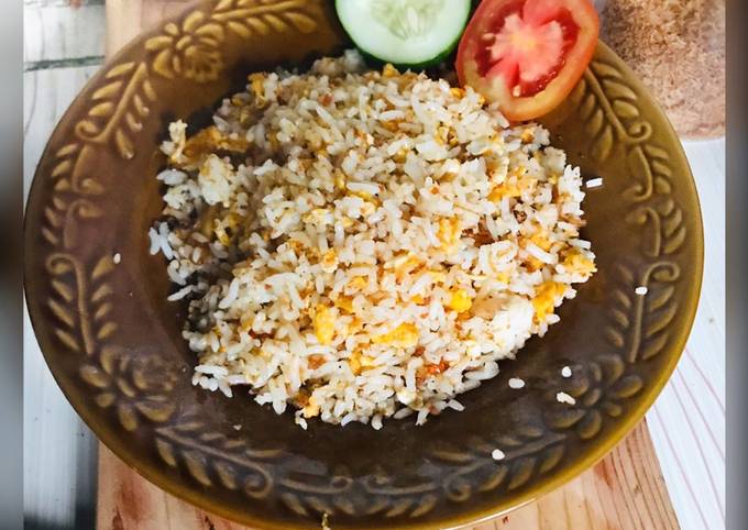  Resep enak buat Nasi Goreng Srundeng yang nagih banget