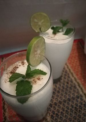 A picture of Pudina lassi.