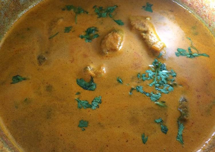 Dinner Ideas Pomfret fish curry