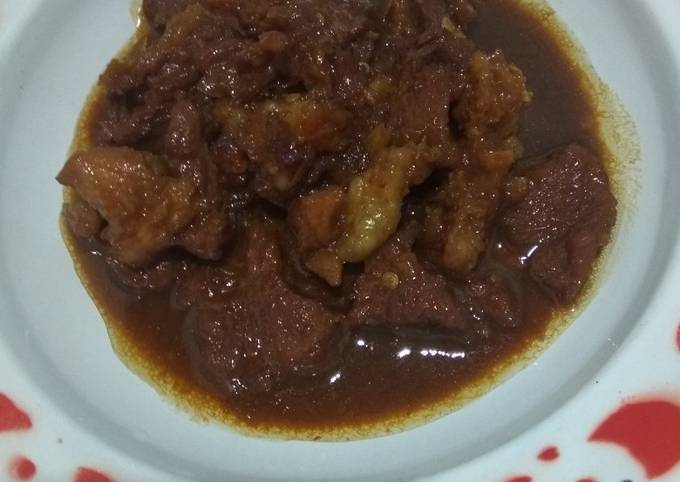 Semur daging bumbu sederhana