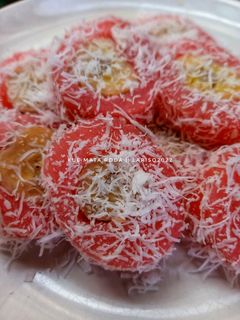 Foto resep Kue Mata Roda || Putri Noong