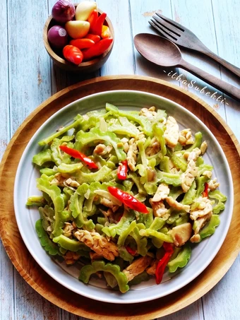 Cara Mudah Membikin Resep Pare Tumis Tempe yang Sempurna Anti Ribet, Lezat Sekali