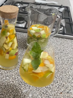 Foto de Sangria de vinho branco