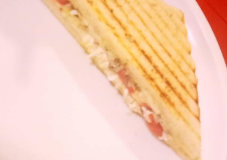 Paneer grilled sandwich