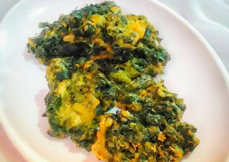 Bahan Daun singkong goreng aka bakwan daun singkong | Resep Membuat Daun singkong goreng aka bakwan daun singkong Yang Sempurna