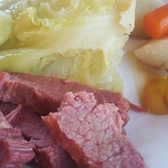 A picture of Instant pot corned beef and vegetables.