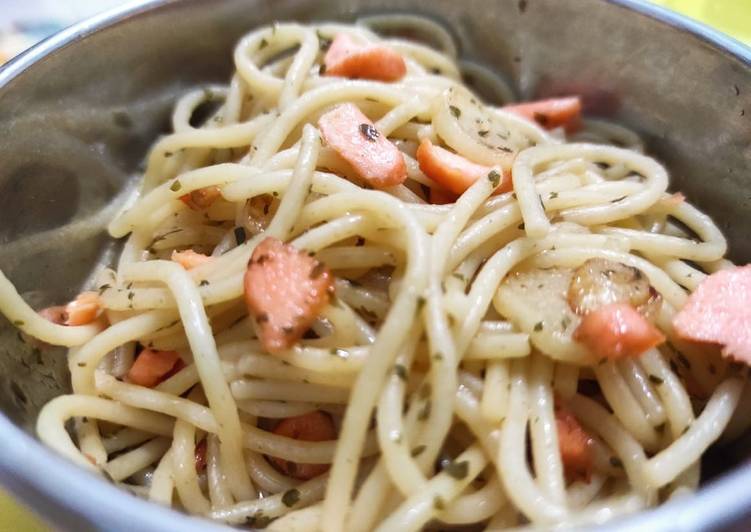 Aglio Olio with Salmon Anak 1 Tahun+