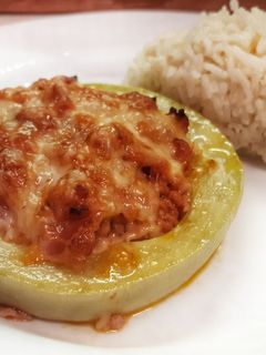 Hússal töltött tökkarikák recept fotója