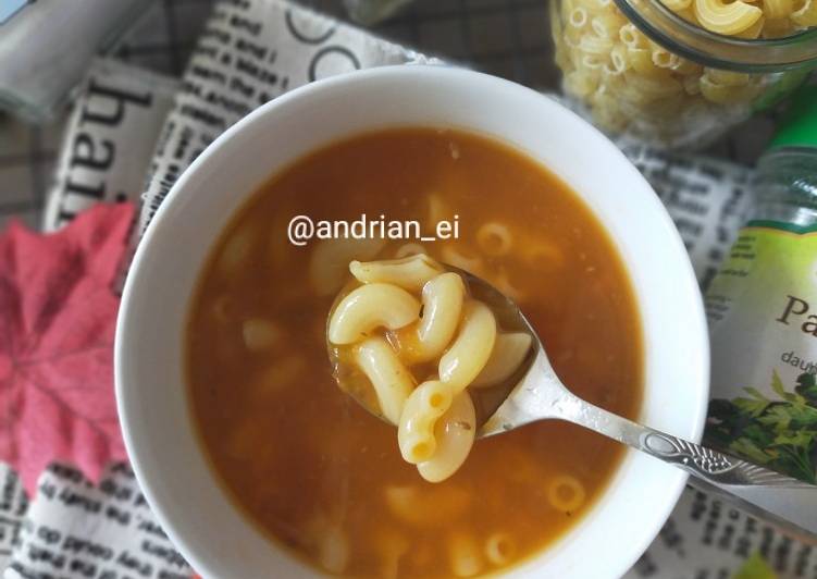 Bolognaise Macaroni Soup