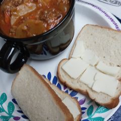 A picture of Hamburger Stew with Bread and Butter Foldovers.